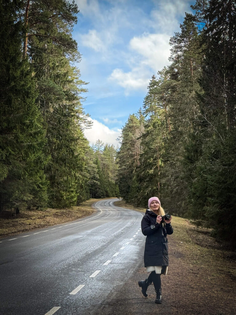 vabastav teekond toetav fotograaf õigel teel